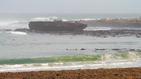 Shipwreck-on-South-African-coast