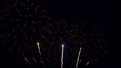 The-finale-of-a-fireworks-display-turns-night-into-day
