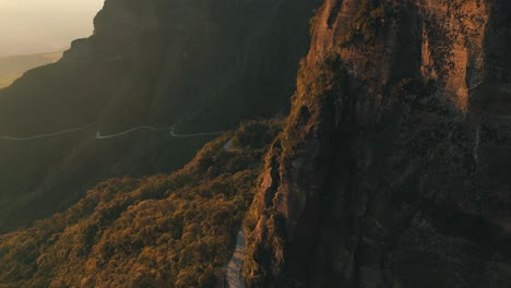 Aerial-view-establishing-shot-of-rainforest-brazilian-mountain-road,-Serra-Do-Corvo-Branco,-Grão-Pará,-Santa-Catarina,-Brazil