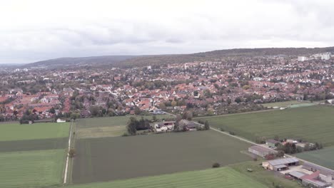 Göttingens-Südstadt-Capturado-Por-Una-Toma-Aérea-De-Drones-A-Finales-De-Otoño