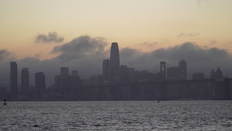 Bird-Flies-Across-the-San-Francisco-Bay-During-a-Peaceful-Evening