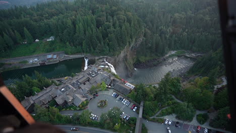 Helicopter-Cabin-View-of-Snoqualmie-Falls-and-River,-Washington-USA