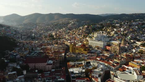 Bird's-Eye-View-of-Basilica-of-Our-Lady-of-Guanajuato,-Mexico