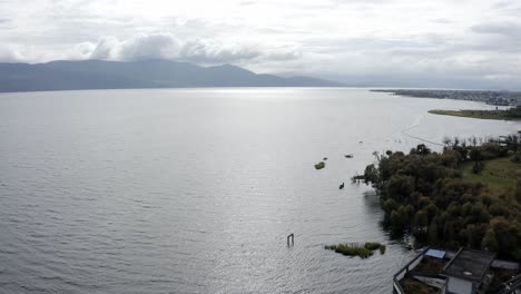 Hermoso-Lago-Erhai-Cerca-De-Dali,-Provincia-De-Yunnan-China,-Vista-Aérea