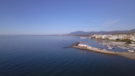 Aerial-4K-view-of-coast-of-Marbella,-Spain