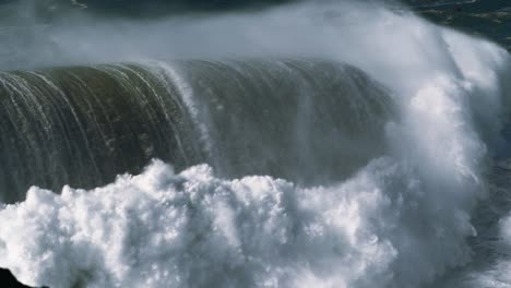 Slow-motion-of-a-monster-wave-in-Nazaré,-Portugal