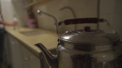 making-coffee-in-the-morning-in-slow-motion