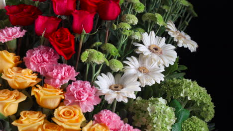 roses,-and-gerbera-Flower-arrangement-close-up-slider-shot-panning