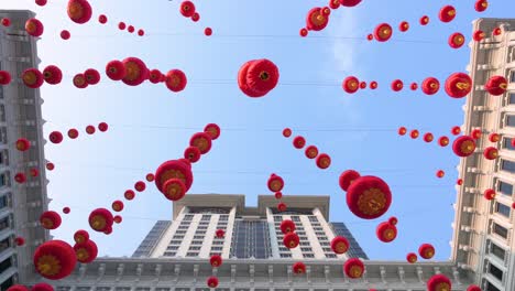 Hunderte-Von-Roten-Laternen-Hängen-Von-Der-Decke-Vor-Dem-Eingang-Des-Peninsula-Hotels,-Um-Das-Neue-Jahr-In-Hongkong-Zu-Feiern
