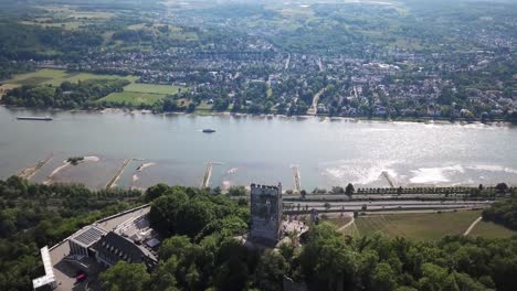 Fly-over-Burgruine-Drachenfels,-Rhine-River-and-Valley