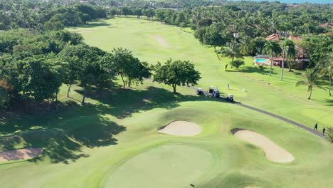 wide-aerial-view-of-the-golf-course,-la-romana-country-home