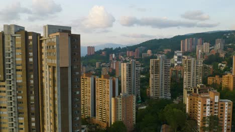 Picturesque-View-of-El-Poblado-Neighborhood-in-Medellin,-Colombia