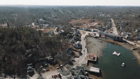 Aerial-panning-clip-that-starts-at-Cohasset-inner-harbor-and-ends-at-the-edge-of-the-Lobster-Pound-Cohasset
