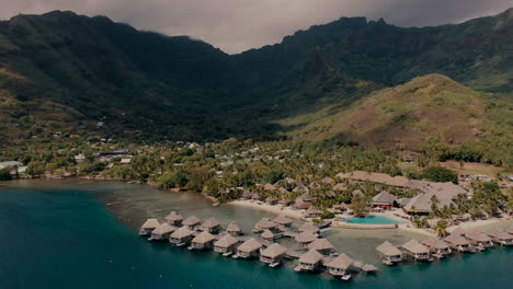 Tahiti,-Insel-Moorea-Stranddrohnenaufnahmen