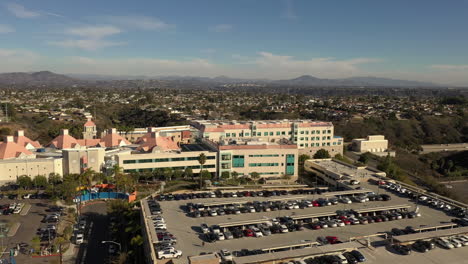 Rady&#39;s-Children&#39;s-Hospital-san-Diego-Ist-Das-Größte-Kinderkrankenhaus-In-Kalifornien