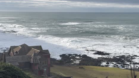 Medieval-Architecture-In-The-Oregon-Coast-With-Strong-Waves-Splashing-In-The-Pacific-Ocean