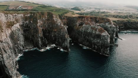 Isla-En-Portugal-Tanta-Naturaleza-Y-Mar
