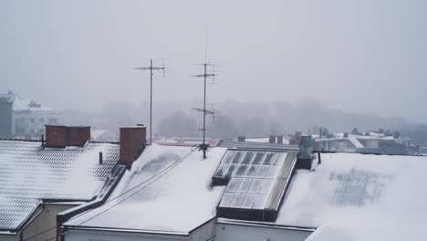 Snow-Covered-Rooftops-In-Sankt-Hanshaugen,-Oslo