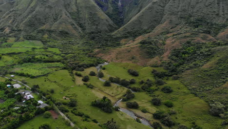 Aerial-view-of-two-rivers-in-the-middle-of-the-mountains---Colombia