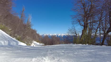 Panorama-Skipiste-In-Schneebedeckten-Bergen-In-Villa-La-Angostura,-Patagonien,-Argentinien