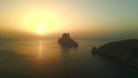 Orange-Sonnenuntergang-Ibiza-Es-Vedra-Island