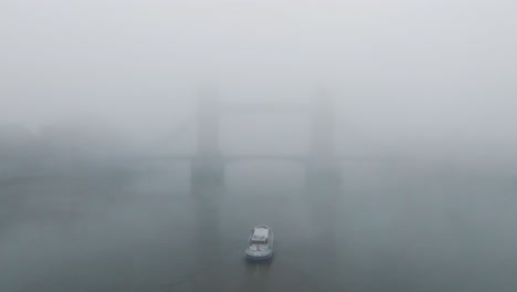 Londoner-Nebel-Im-Winter