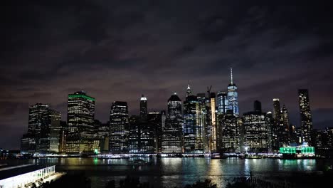 New-York.-Manhattan-at-Night.-Thunderstorm.-Timelapse