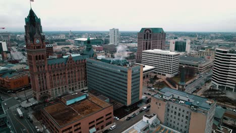 rising-aerial-of-milwaukee-downtown,-wisconsin,-USA