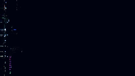 Silvester-Feuerwerk-Feier-Schleife-Nahtlos-Aus-Echtem-Feuerwerk-Hintergrund-Mit-Abstraktem,-Mehrfarbigem,-Großem,-Leuchtendem-Feuerwerk-Mit-Bokeh-Lichtern-Am-Nachthimmel