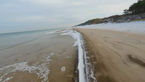Mar-Báltico-En-Invierno---Toma-De-Drones-Fpv