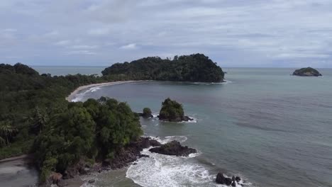 Aerial-view-of-Manuel-Antonio-Park-in-Costa-Rica