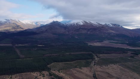 Beautiful-snow-capped-mountains-in-Turkey,-aerial-4k