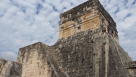 Ruinas-Mayas-Antiguas-En-Mexico-Yucatan