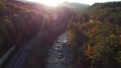 Luftaufnahme-Des-Herbstlaubs-Des-White-Mountain-National-Forest-New-Hampshire