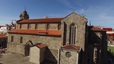 Iglesia-De-San-Francisco-En-La-Ciudad-De-Porto,-Portugal