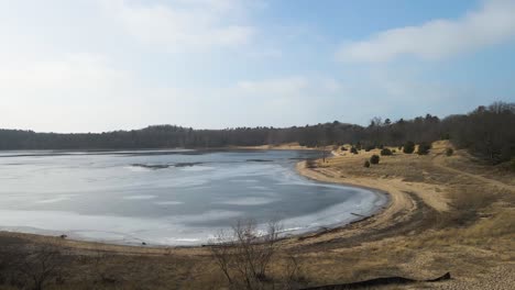 Ice-melting-at-Dune-Harbor-Park-in-January