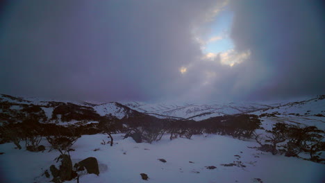 Australia-Snow-Perisher-coming-in-clouds-rolling-in-blizzard-winter-cold-storm-by-Taylor-Brant-Film