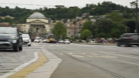 Hyperlapse-pan-showing-busy-crossing-in-Turin-Italy