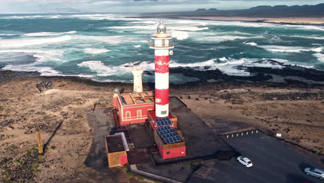 Historic-Toston-Lighthouse-On-The-Canary-Island-Of-Fuerteventura-In-Spain-With-Stunning-Ocean-Views