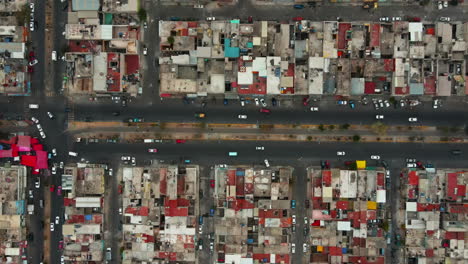 Drone-shifting-from-left-to-right-revealing-the-suburban-district-of-Mexico-City