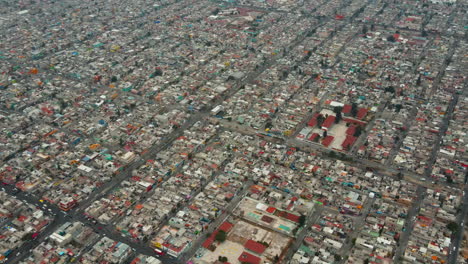 Aufflackernaufnahme-Eines-Typischen-Vorortes-Von-Mexiko-Stadt