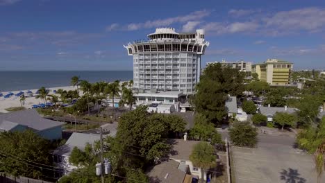 4K-Drohnenvideo-Des-Wunderschönen-Bellwether-Resorts-Am-Golf-Von-Mexiko-In-St
