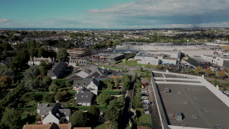 La-Madeleine-mall,-Saint-Malo-in-France.-Aerial-forward