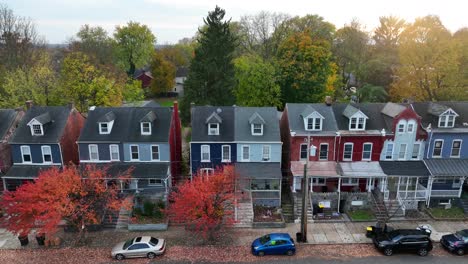 Aerial-rising-shot-of-town-houses-in-America