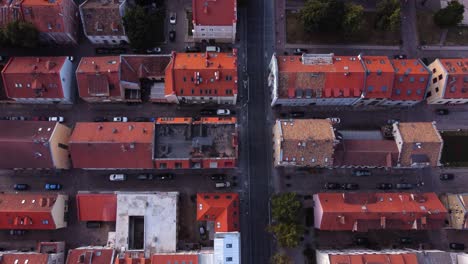 AERIAL-Top-Down-Side-Panning-Shot-of-the-Old-Town-in-Klaipeda,-Lithuania