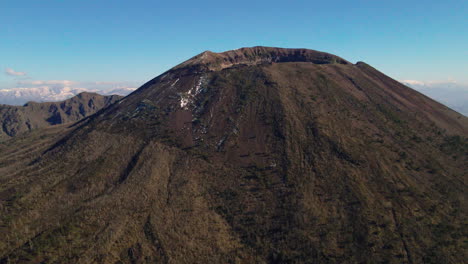 Mt-Vesuvius-wide-aerial-view-orbiting-sunny-South-Italy-landscape