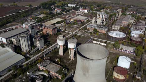Verlassenes-Kraftwerk-In-Der-Stadt-Ptolemaida-In-Griechenland