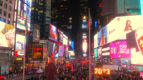 Times-Square-En-La-Ciudad-De-Nueva-York-Por-La-Noche