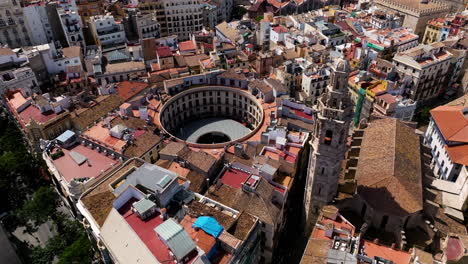 Beautiful-City-Of-Valencia,-Cityscape-And-Rooftops-In-Spain---aerial-shot