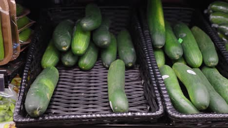 Fresh-cucumbers-on-display-in-a-grocery-store